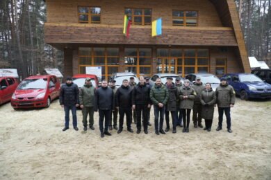 Lithuania continues to support Ukraine in environmental protection: national parks received another batch of cars